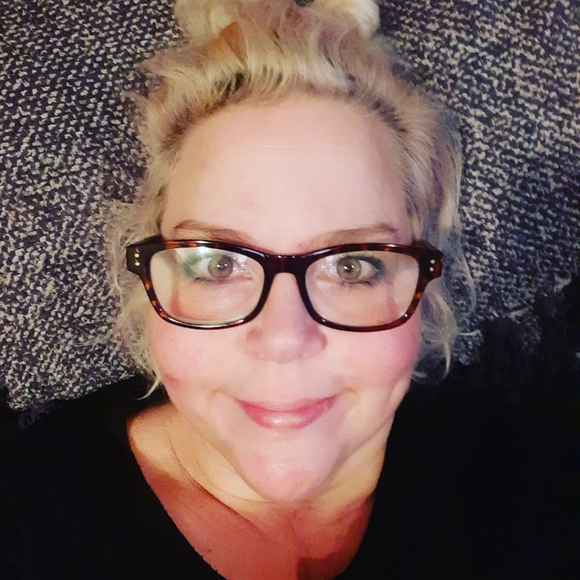 Meet your Posher, Blondethriftyandalmostfifty - Picture 3 of 16